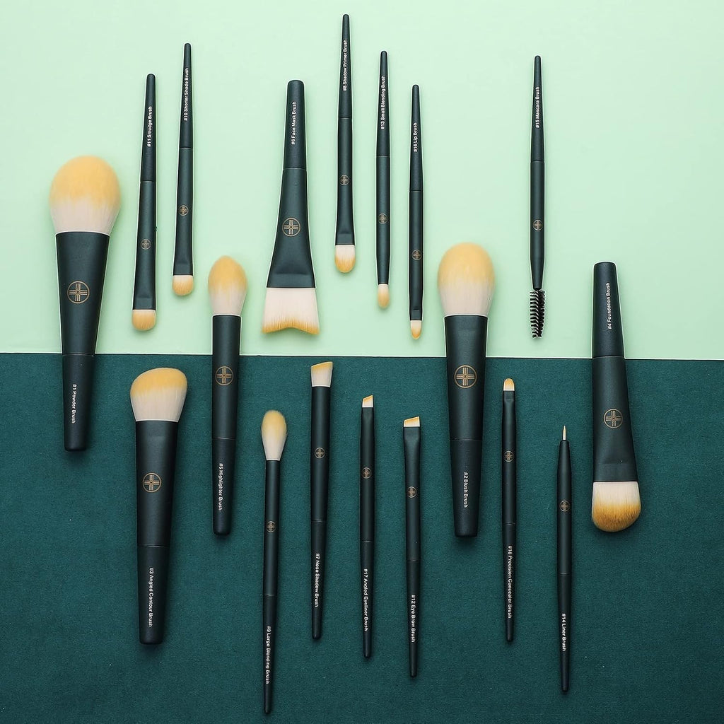 18-Piece Professional Makeup Brush Travel Set with Eco-Friendly Holder - Premium Synthetic Blending, Foundation, Concealer, and Lip Brushes - Cruelty-Free Quality Kit