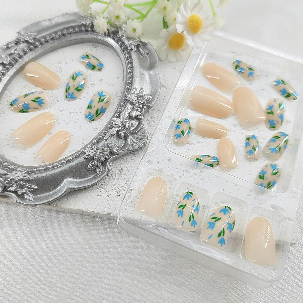Chic Blue Floral Press On Nails - Short Round Glossy Full Cover Design - 24 Pcs Artificial Stick On Nails for Effortless Style