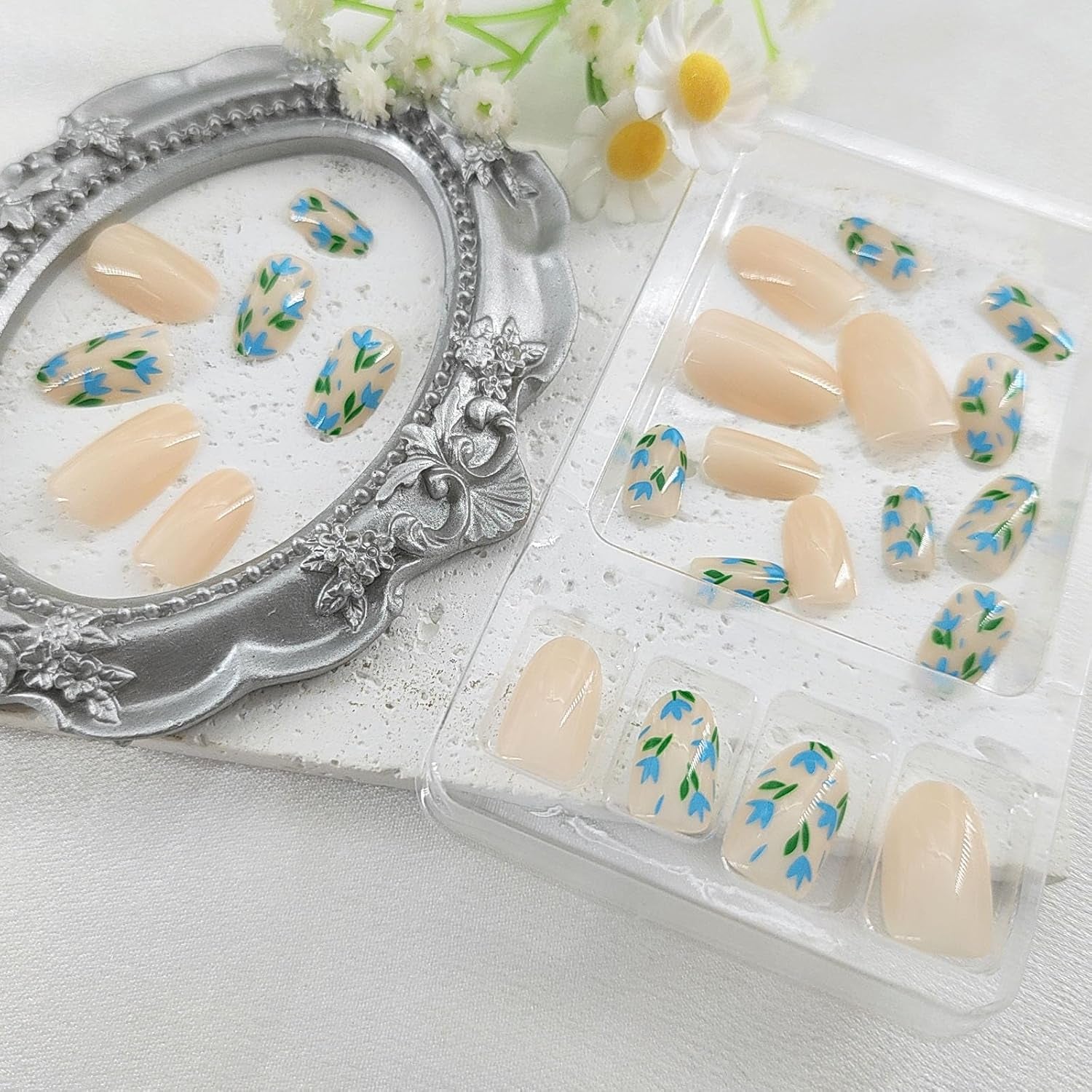 Chic Blue Floral Press On Nails - Short Round Glossy Full Cover Design - 24 Pcs Artificial Stick On Nails for Effortless Style