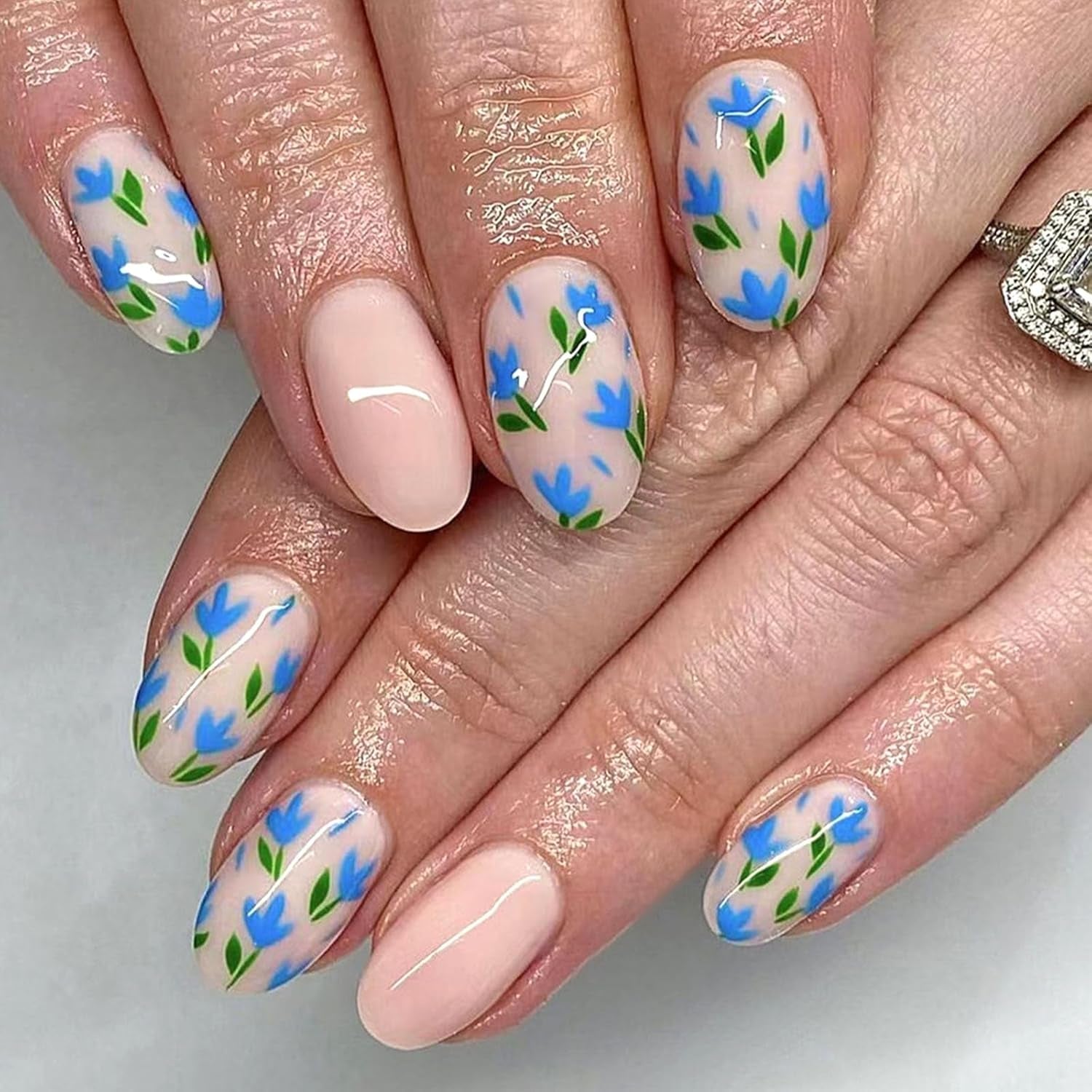 Chic Blue Floral Press On Nails - Short Round Glossy Full Cover Design - 24 Pcs Artificial Stick On Nails for Effortless Style
