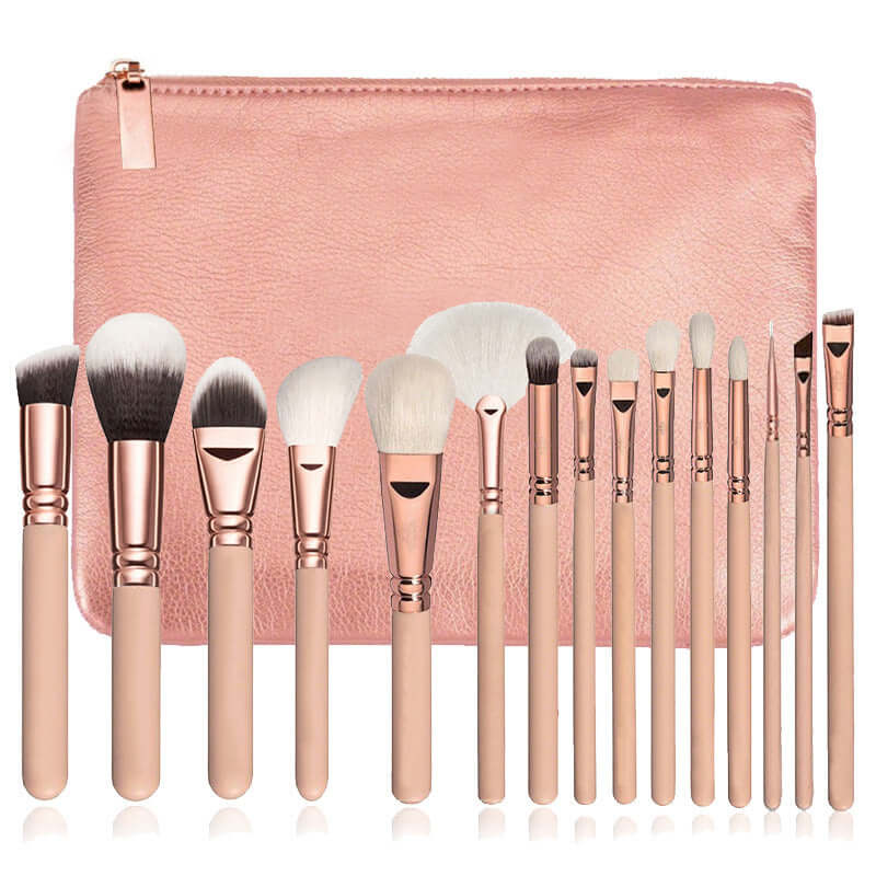 Elevate Your Beauty Routine with Our 15-Piece Rose Gold Makeup Brush Set Including Stylish Carrying Bag