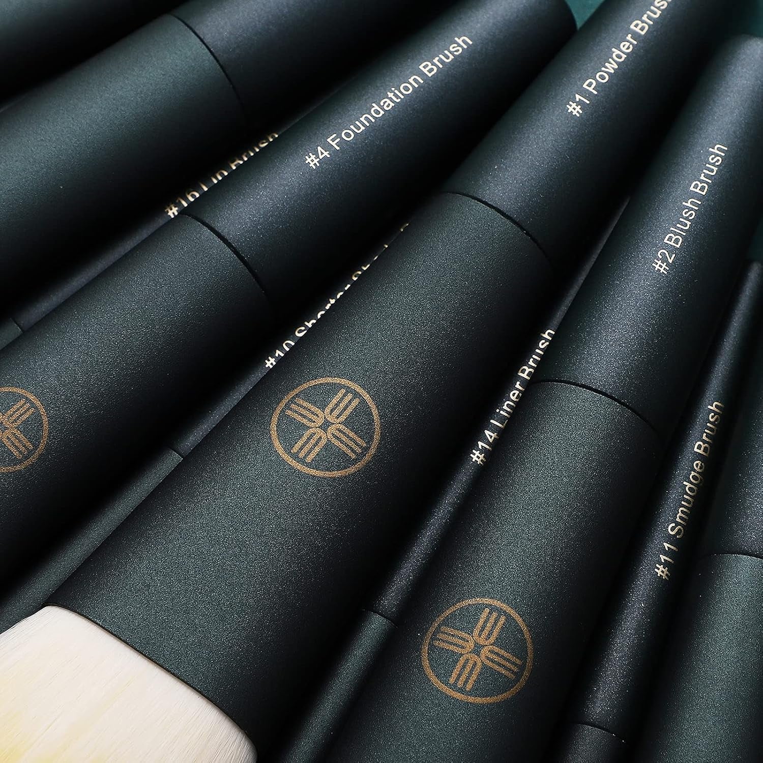 18-Piece Professional Makeup Brush Travel Set with Eco-Friendly Holder - Premium Synthetic Blending, Foundation, Concealer, and Lip Brushes - Cruelty-Free Quality Kit