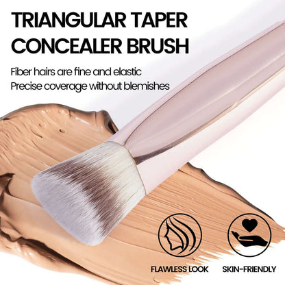 Achieve Flawless Skin with the Triangle Under Eye Concealer Makeup Brush - Perfect for Liquid and Cream Blending